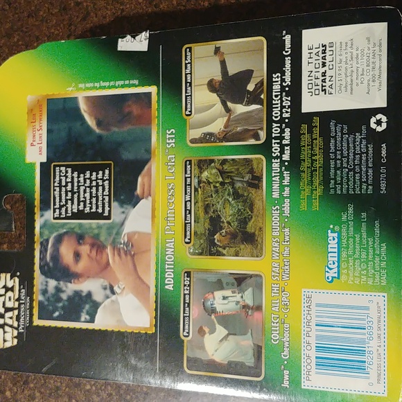 Set Di 2 Action Figures Star Wars 1997: Principessa Leia E Luke Skywalker Con Medaglia